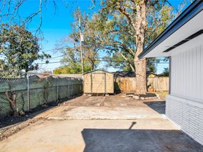 623 Gilpin Street, Houston TX 77034