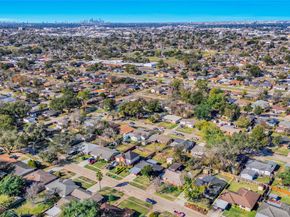 623 Gilpin Street, Houston TX 77034