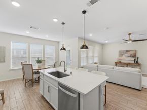 1822 Calabasas Way, Houston TX 77080