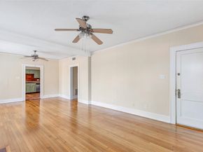 1316 Hyde Park Boulevard, Houston TX 77006
