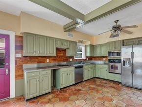 1316 Hyde Park Boulevard, Houston TX 77006