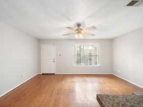 7402 Alabonson Road 506, Houston TX 77088