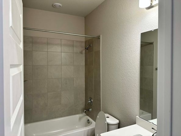 1211 Dry Cork Circle, Richmond TX 77406