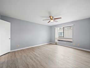 17202 Imperial Valley Drive 4, Houston TX 77060