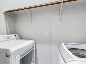 6813 Rocinante Lane, Houston TX 77092