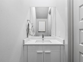 6813 Rocinante Lane, Houston TX 77092