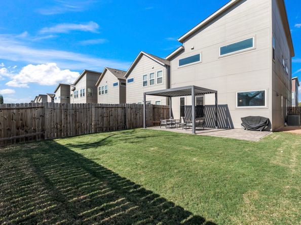 6813 Rocinante Lane, Houston TX 77092