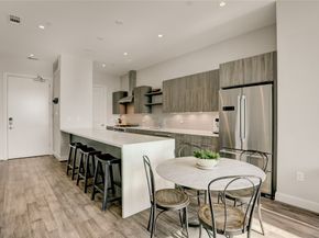 1211 Caroline Street 1804, Houston TX 77002