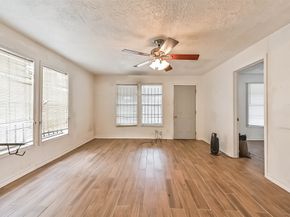 3822 Wipprecht Street, Houston TX 77026