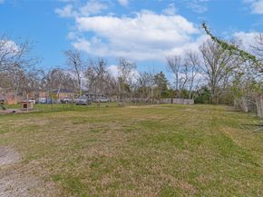 3822 Wipprecht Street, Houston TX 77026