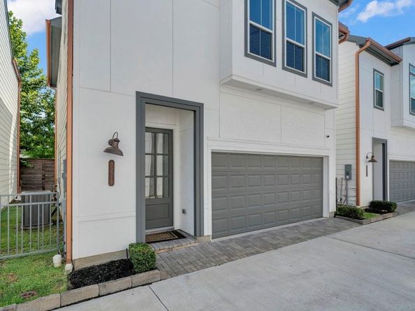 9551 Neuens Rd Road B, Houston TX 77080