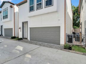 9551 Neuens Rd Road B, Houston TX 77080