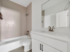 9551 Neuens Rd Road B, Houston TX 77080