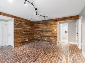 18 N Wilde Yaupon Circle, The Woodlands TX 77381