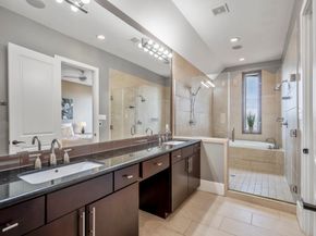 1310 W Dallas Street, Houston TX 77019