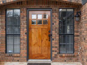 1911 Victoria Garden Drive, Richmond TX 77406