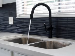 1911 Victoria Garden Drive, Richmond TX 77406