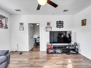 4101 Falls Street, Houston TX 77026