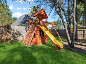 1807 Mountain Aspen Lane, Kingwood TX 77345