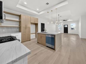 5619 Chapman Street, Houston TX 77009