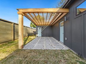 5619 Chapman Street, Houston TX 77009