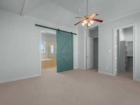 5617 Kiam Street A, Houston TX 77007