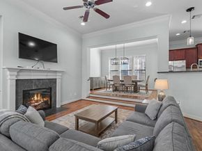 5617 Kiam Street A, Houston TX 77007