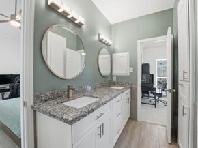 46 Eagle Terrace, The Woodlands TX 77381