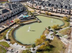 2605 Maxroy Street, Houston TX 77007