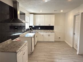 807 Turney Drive, Houston TX 77038