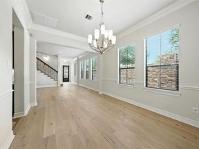 2903 Royal Oaks Grove, Houston TX 77082