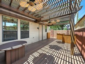 2903 Royal Oaks Grove, Houston TX 77082