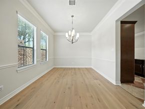 2903 Royal Oaks Grove, Houston TX 77082