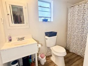 1213 Boswell Street, Houston TX 77009