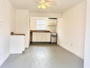 1213 Boswell Street, Houston TX 77009