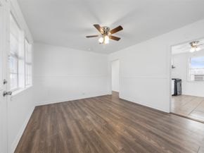 8331 Garland Street, Houston TX 77017