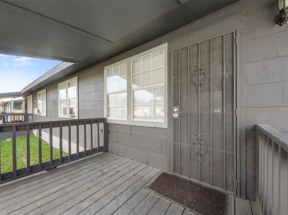 8331 Garland Street, Houston TX 77017