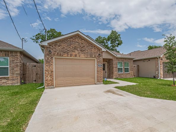 7981 Saint Louis Street, Houston TX 77028