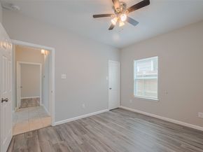 7981 Saint Louis Street, Houston TX 77028