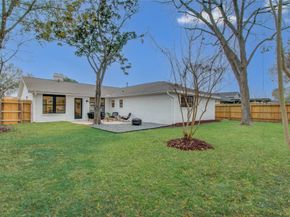 10511 Kirklane Drive, Houston TX 77089