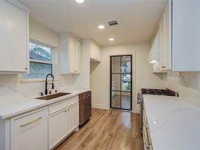 10511 Kirklane Drive, Houston TX 77089