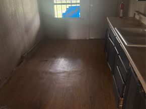 5950 Doolittle Boulevard, Houston TX 77033