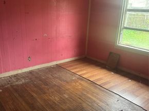 5950 Doolittle Boulevard, Houston TX 77033