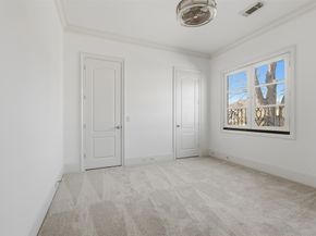 539 Wisteria Street, Bellaire TX 77401