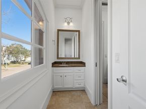 539 Wisteria Street, Bellaire TX 77401