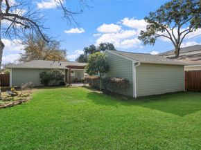 1706 Wakefield Drive, Houston TX 77018