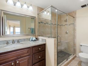 2001 Holcombe Boulevard 803, Houston TX 77030