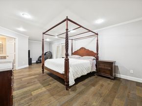 242 Vanderpool Lane, Houston TX 77024