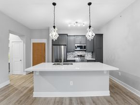 1901 Post Oak Boulevard 4113, Houston TX 77056