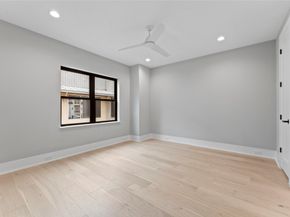 5306 Gibson St, Houston TX 77007